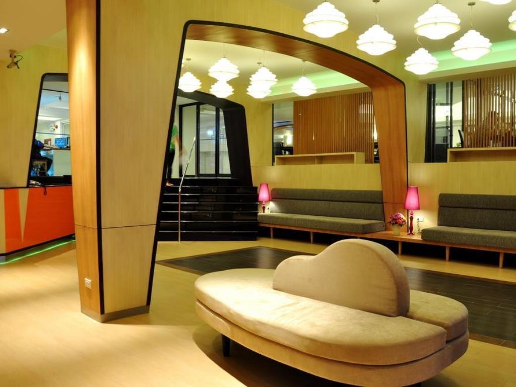 Flipper Lodge Hotel - Sha Extra Plus Pattaya Ngoại thất bức ảnh