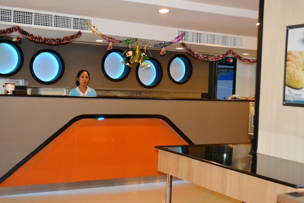 Flipper Lodge Hotel - Sha Extra Plus Pattaya Ngoại thất bức ảnh