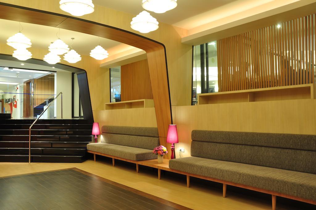 Flipper Lodge Hotel - Sha Extra Plus Pattaya Ngoại thất bức ảnh