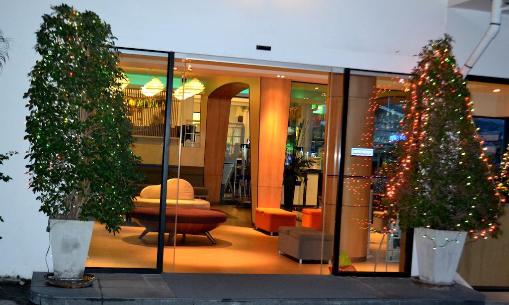 Flipper Lodge Hotel - Sha Extra Plus Pattaya Ngoại thất bức ảnh