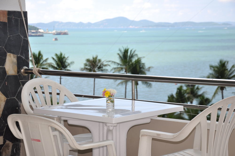 Flipper Lodge Hotel - Sha Extra Plus Pattaya Ngoại thất bức ảnh