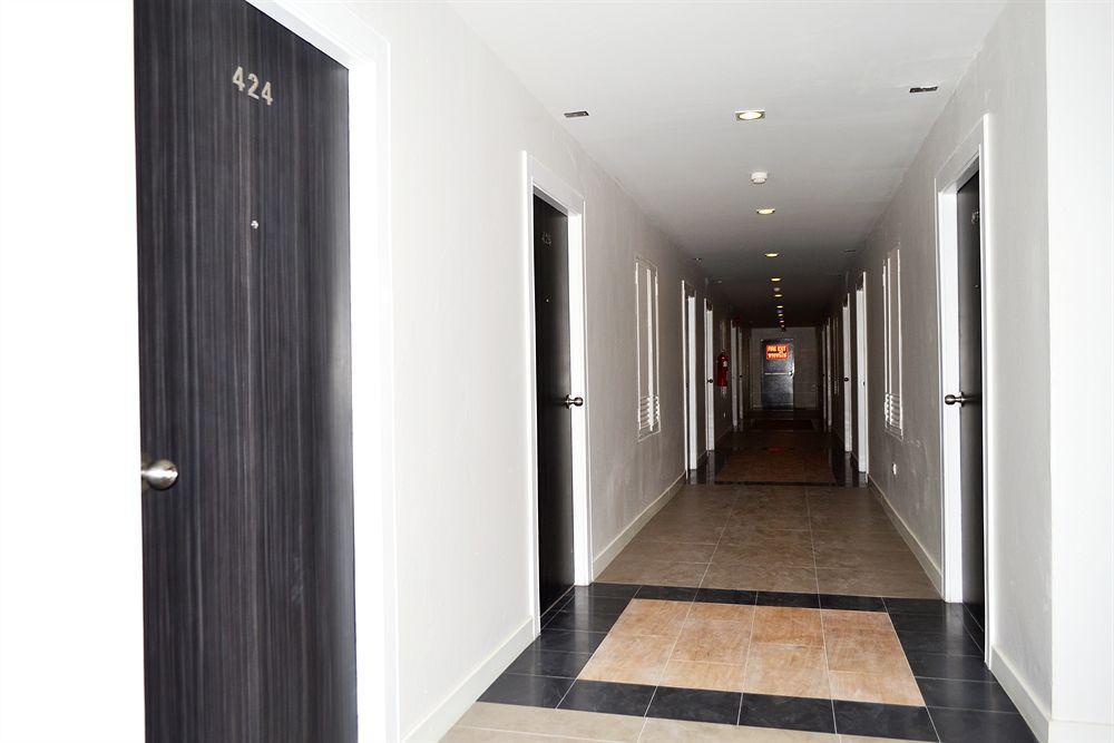 Flipper Lodge Hotel - Sha Extra Plus Pattaya Ngoại thất bức ảnh